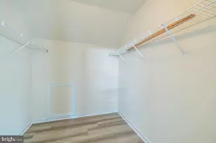 22829 Queensbridge Dr, Ashburn, VA 20148 - Photo 31