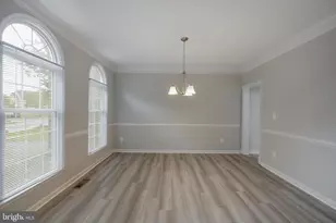 22829 Queensbridge Dr, Ashburn, VA 20148 - Photo 7