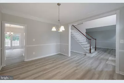 22829 Queensbridge Drive, Ashburn, VA 20148 - Photo 9