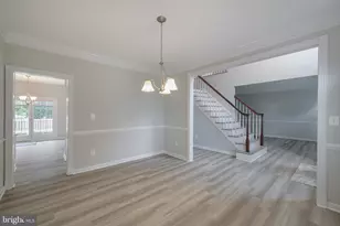 22829 Queensbridge Dr, Ashburn, VA 20148 - Photo 9
