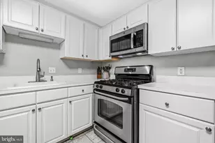 21843 Baldwin Square, Sterling, VA 20164 - Photo 13