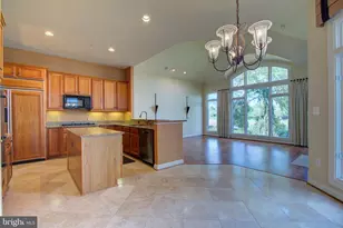 43462 Firestone Pl, Leesburg, VA 20176 - Photo 5