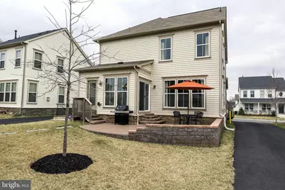 23417 Gardenwalk Drive, Ashburn, VA 20148 - Photo 3