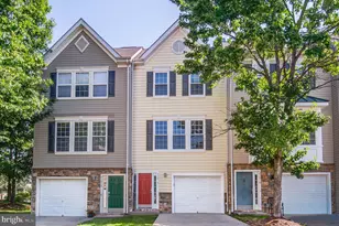 23014 Fontwell Square, Sterling, VA 20166 - Photo 1