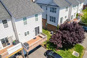 23149 Flora Mure Dr, Ashburn, VA 20148 - Photo 7