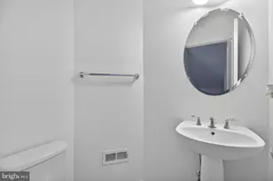 23149 Flora Mure Dr, Ashburn, VA 20148 - Photo 15