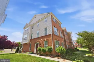 23149 Flora Mure Dr, Ashburn, VA 20148 - Photo 3