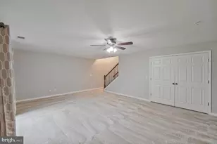 25218 Briargate Terrace, Chantilly, VA 20152 - Photo 29