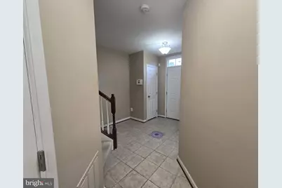 42977 Edgewater Street, Chantilly, VA 20152 - Photo 9