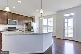 43369 Town Gate Square, Chantilly, VA 20152 - Photo 15