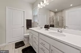 46408 Reddish Knob Dr, Sterling, VA 20164 - Photo 7