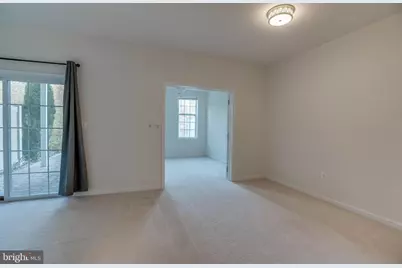 43289 Mitcham Square, Ashburn, VA 20148 - Photo 11