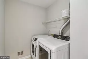 21745 Regents Park Cir, Sterling, VA 20166 - Photo 61