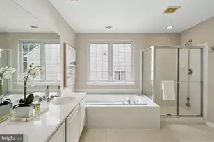 21745 Regents Park Cir, Sterling, VA 20166 - Photo 59