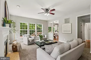 21745 Regents Park Cir, Sterling, VA 20166 - Photo 47