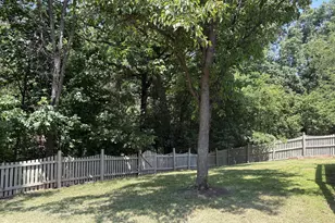 21745 Regents Park Cir, Sterling, VA 20166 - Photo 5