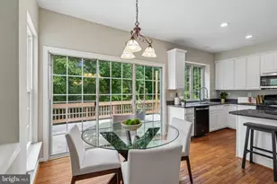 21745 Regents Park Cir, Sterling, VA 20166 - Photo 43