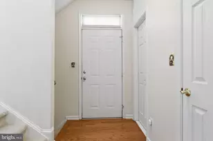 43905 Hickory Corner Terrace, Ashburn, VA 20147 - Photo 5