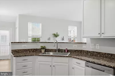 20047 Northville Hills Terrace, Ashburn, VA 20147 - Photo 17