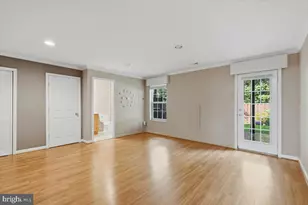 18495 Sierra Springs Square, Leesburg, VA 20176 - Photo 9