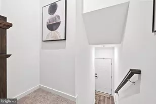19746 Misty Moss Sq, Ashburn, VA 20147 - Photo 9