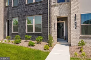 19746 Misty Moss Sq, Ashburn, VA 20147 - Photo 5