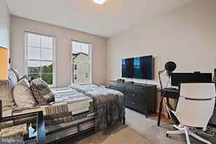 23560 Epperson Square, Brambleton, VA 20148 - Photo 19
