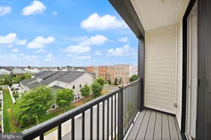 23640 Bolton Cres Terrace, Ashburn, VA 20148 - Photo 35