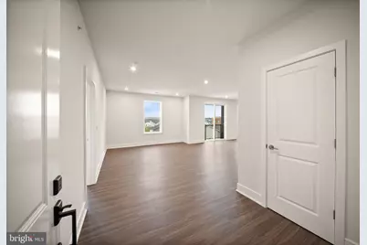 23640 Bolton Crescent Terrace #403, Ashburn, VA 20148 - Photo 9