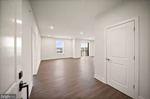 23640 Bolton Cres Terrace, Ashburn, VA 20148 - Photo 9