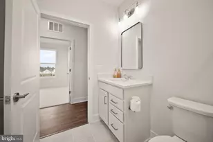 23640 Bolton Cres Terrace, Ashburn, VA 20148 - Photo 65
