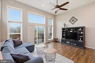 43605 Wembley Ln, Chantilly, VA 20152 - Photo 9