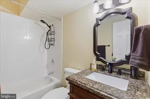 43605 Wembley Ln, Chantilly, VA 20152 - Photo 33