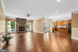 320 N Constitution Way, Purcellville, VA 20132 - Photo 33