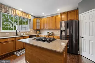 320 N Constitution Way, Purcellville, VA 20132 - Photo 19