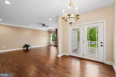 320 N Constitution Way, Purcellville, VA 20132 - Photo 25