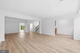 19283 Winmeade Dr, Leesburg, VA 20176 - Photo 5