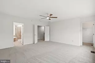 19283 Winmeade Dr, Leesburg, VA 20176 - Photo 25