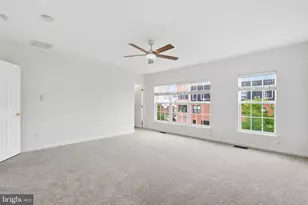 19283 Winmeade Dr, Leesburg, VA 20176 - Photo 23