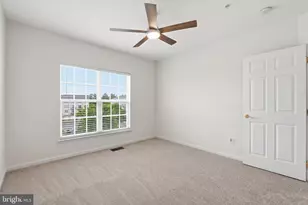 19283 Winmeade Dr, Leesburg, VA 20176 - Photo 27