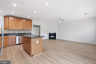 19283 Winmeade Dr, Leesburg, VA 20176 - Photo 17