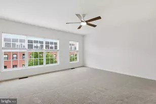 19283 Winmeade Dr, Leesburg, VA 20176 - Photo 23
