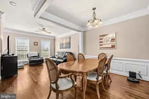 175 Great Laurel Square SE, Leesburg, VA 20175 - Photo 13