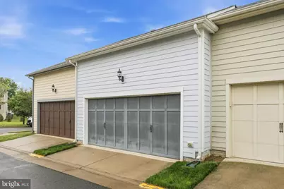 175 Great Laurel Square SE, Leesburg, VA 20175 - Photo 9