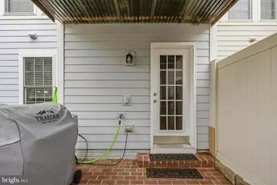 175 Great Laurel Square SE, Leesburg, VA 20175 - Photo 5