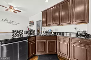 175 Great Laurel Square SE, Leesburg, VA 20175 - Photo 17