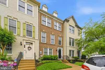 175 Great Laurel Square SE, Leesburg, VA 20175 - Photo 3