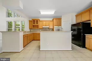 40396 Milford Dr, Broadlands, VA 20148 - Photo 13