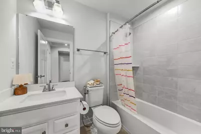 24272 Thurso Square, Sterling, VA 20166 - Photo 17