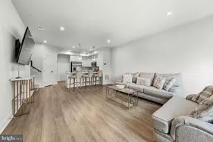 24272 Thurso Sq, Sterling, VA 20166 - Photo 1